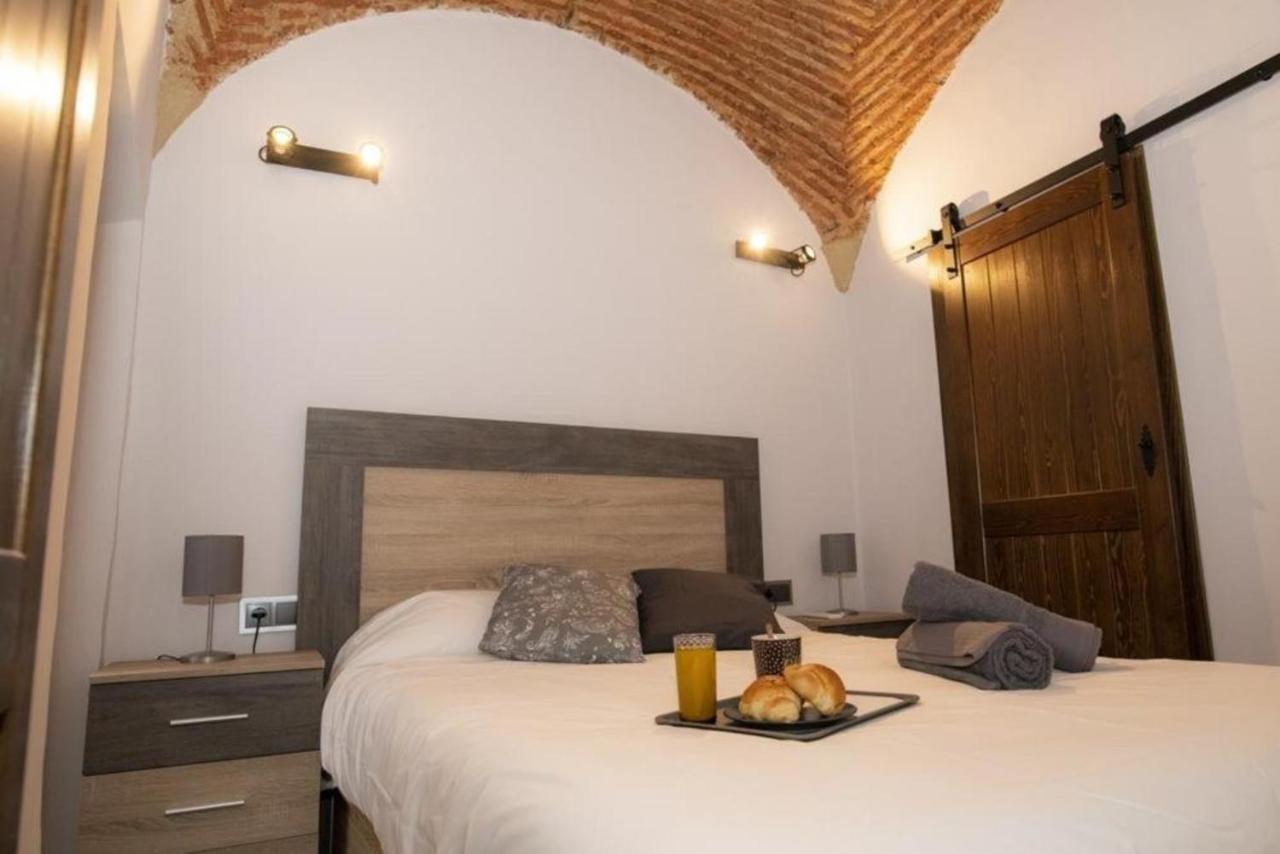 Elegante Apartamento para 5 en el centro de Cáceres con wifi Exterior foto